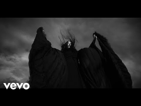 Chelsea Wolfe - Whispers In The Echo Chamber (Official Music Video)