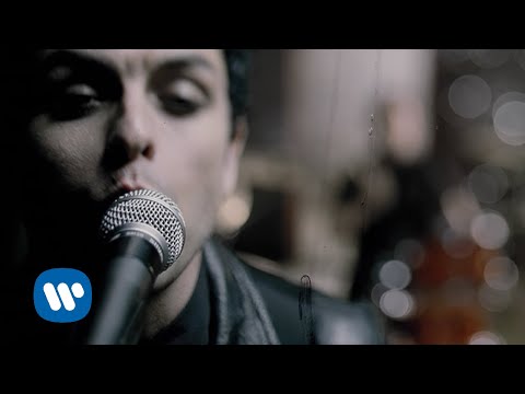 Green Day - Boulevard Of Broken Dreams [Official Music Video]